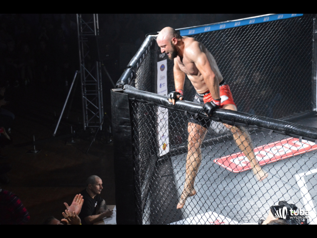 W oktagonie polała się krew. Blood Fight Night 1 za nami