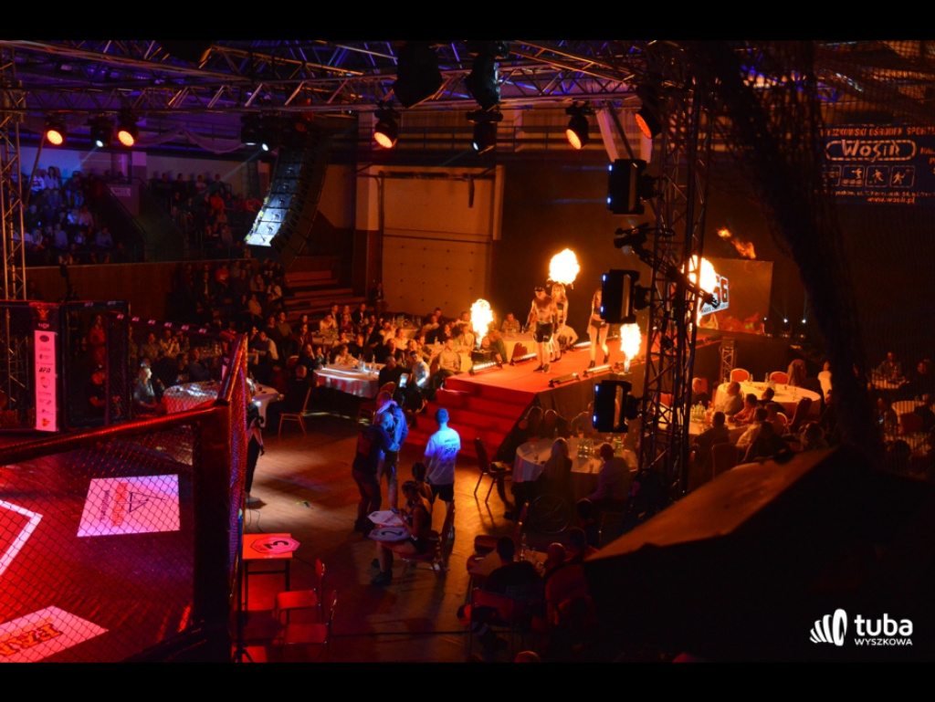 W oktagonie polała się krew. Blood Fight Night 1 za nami