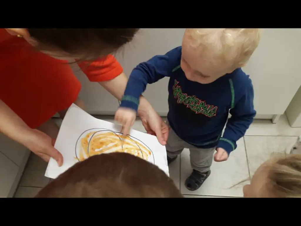 Halloweenowe czary-mary  w Żłobku A KU KU