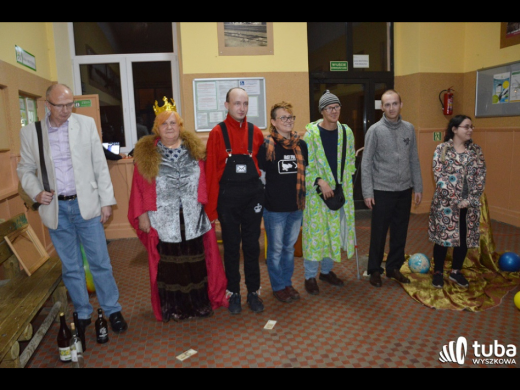 Malarstwo i teatr. Podopieczni ŚDS 