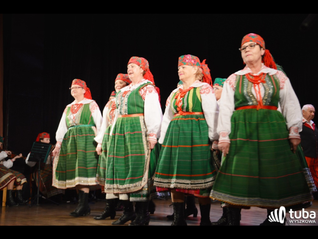 Pieśnią i tańcem wyszkowianie oddali hołd bohaterom Niepodległej
