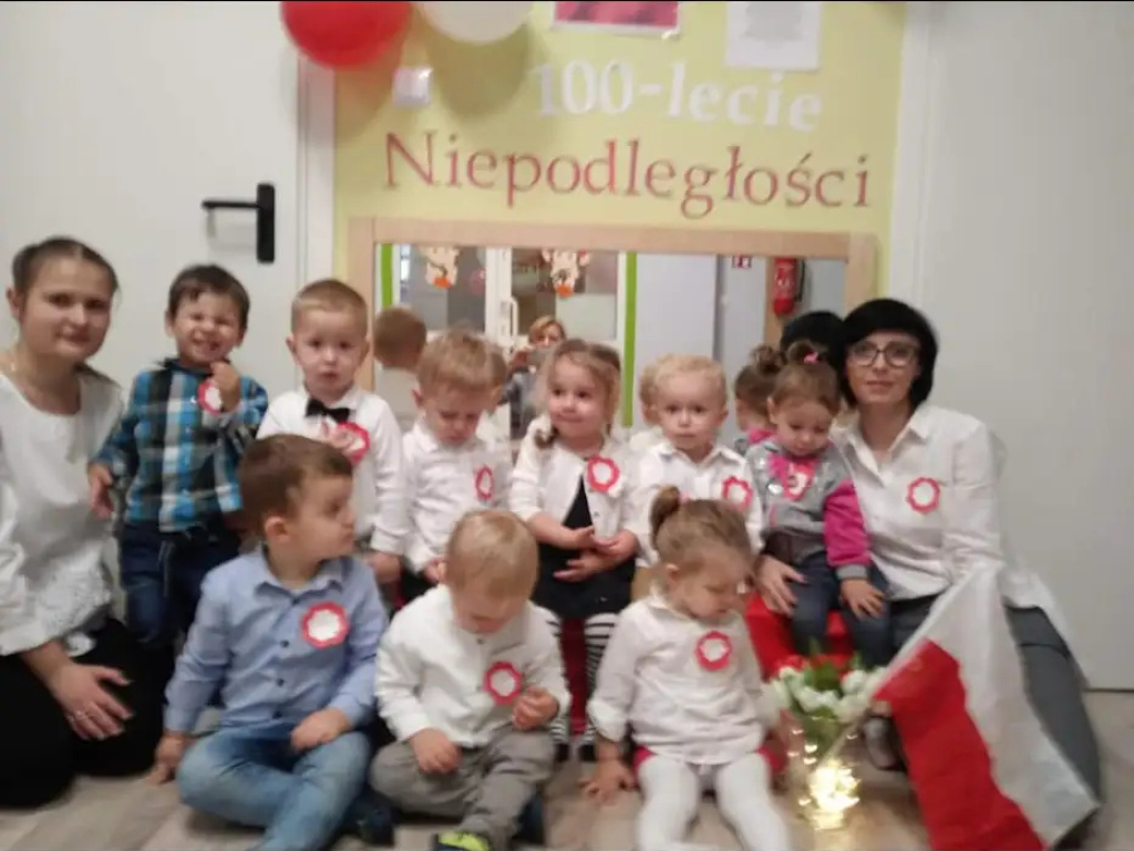 Patriotyzm od najmłodszych lat, czyli jak świętowano niepodległość w Żłobku A KU KU