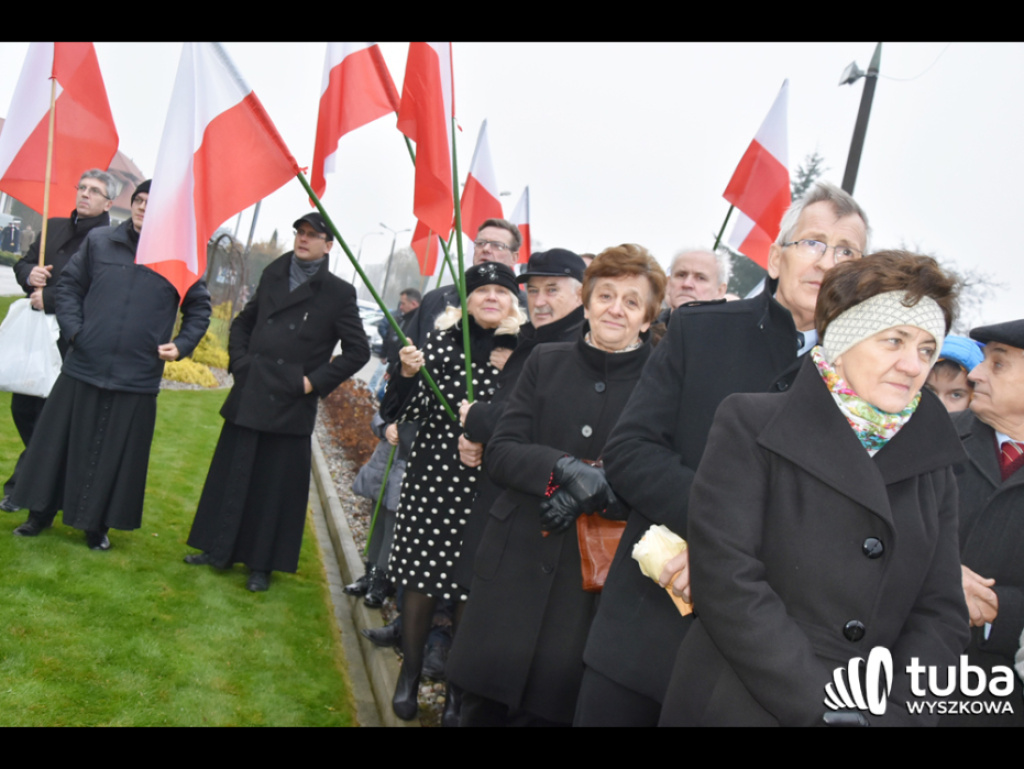 To swoista lekcja historii... prawdziwa, niezakłamana. W Wyszkowie stanął pomnik w hołdzie niezłomnym bohaterom