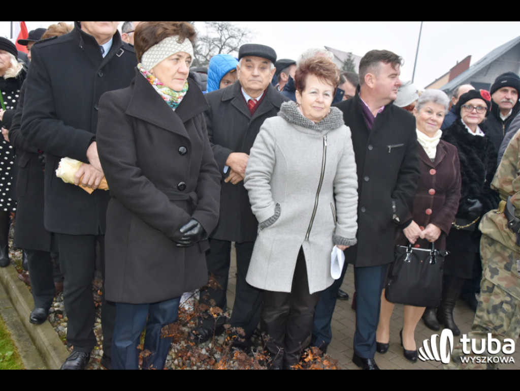 To swoista lekcja historii... prawdziwa, niezakłamana. W Wyszkowie stanął pomnik w hołdzie niezłomnym bohaterom
