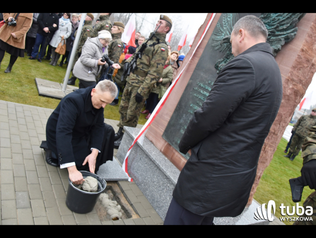 To swoista lekcja historii... prawdziwa, niezakłamana. W Wyszkowie stanął pomnik w hołdzie niezłomnym bohaterom