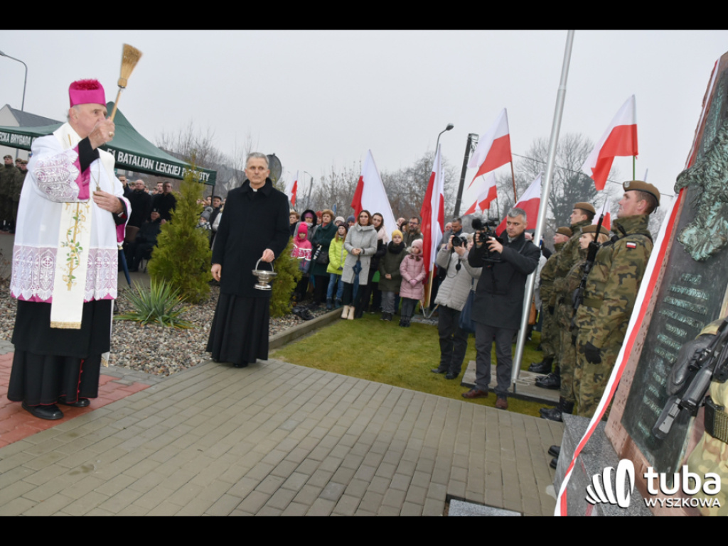 To swoista lekcja historii... prawdziwa, niezakłamana. W Wyszkowie stanął pomnik w hołdzie niezłomnym bohaterom