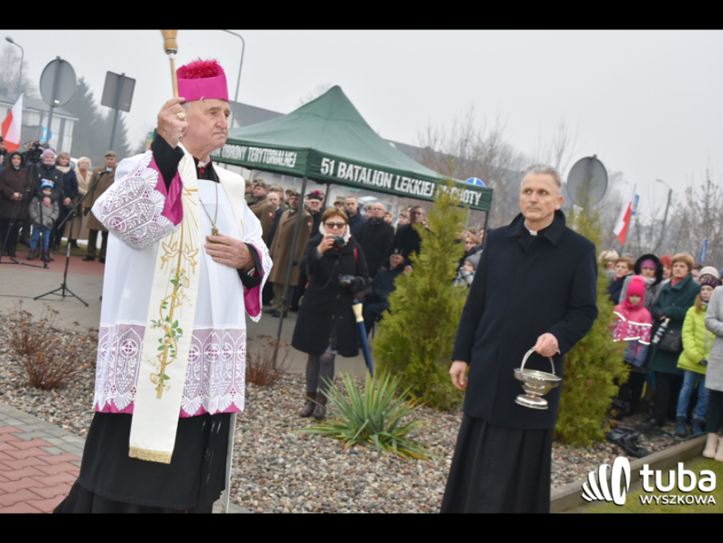 To swoista lekcja historii... prawdziwa, niezakłamana. W Wyszkowie stanął pomnik w hołdzie niezłomnym bohaterom