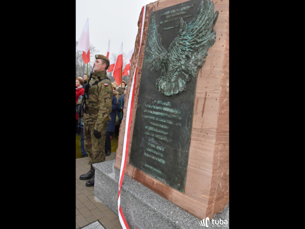 To swoista lekcja historii... prawdziwa, niezakłamana. W Wyszkowie stanął pomnik w hołdzie niezłomnym bohaterom