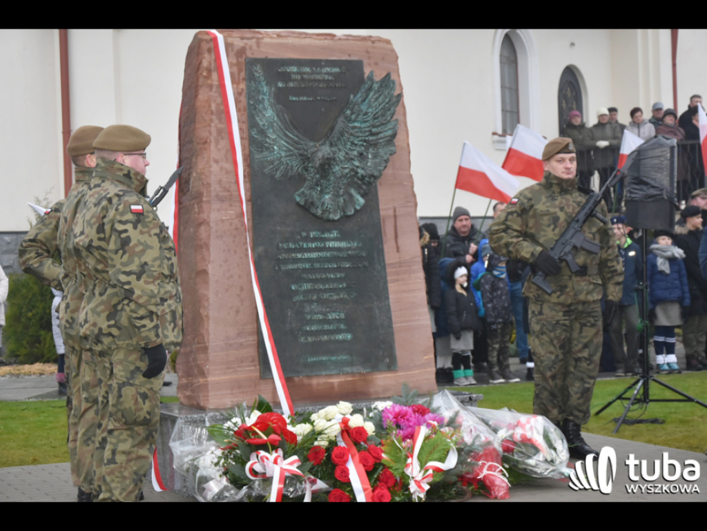 To swoista lekcja historii... prawdziwa, niezakłamana. W Wyszkowie stanął pomnik w hołdzie niezłomnym bohaterom
