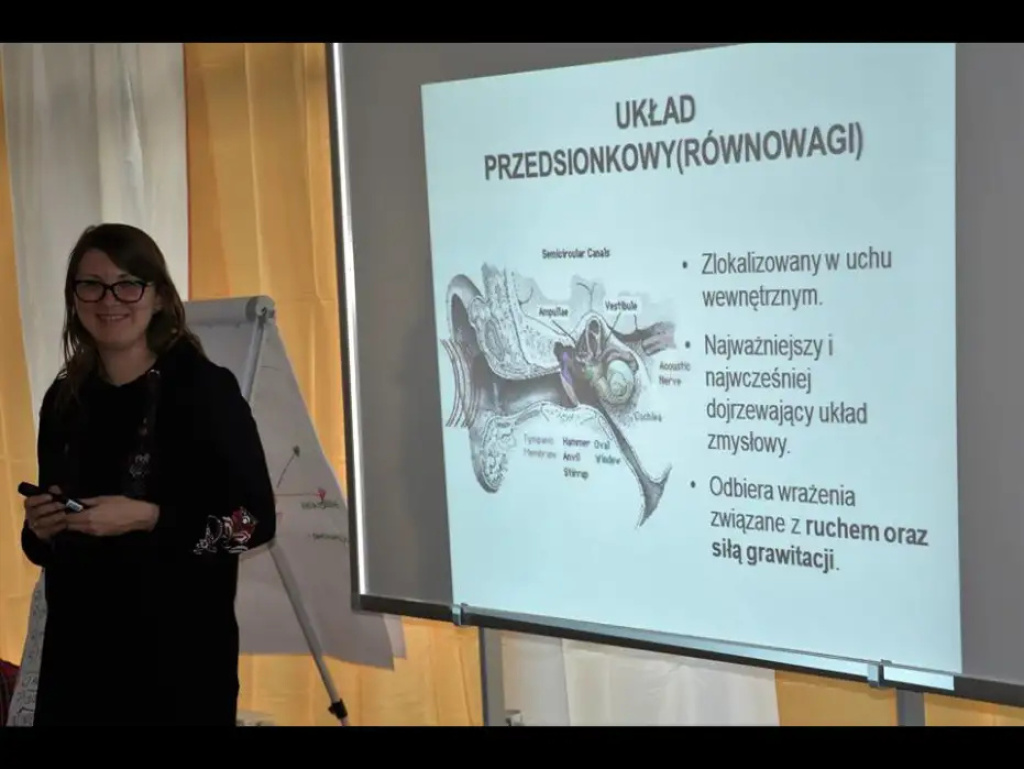 O integracji sensorycznej.... Akademia Mamy i Taty szkoli rodziców i nauczycieli