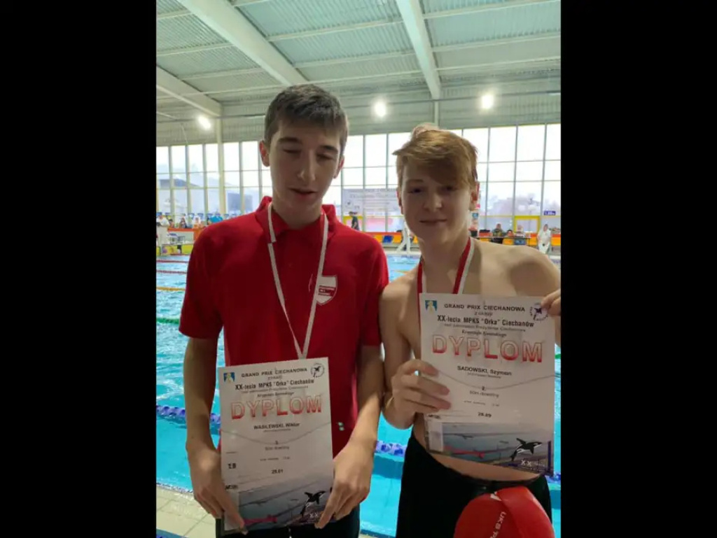 Wyszkowscy pływacy z medalami