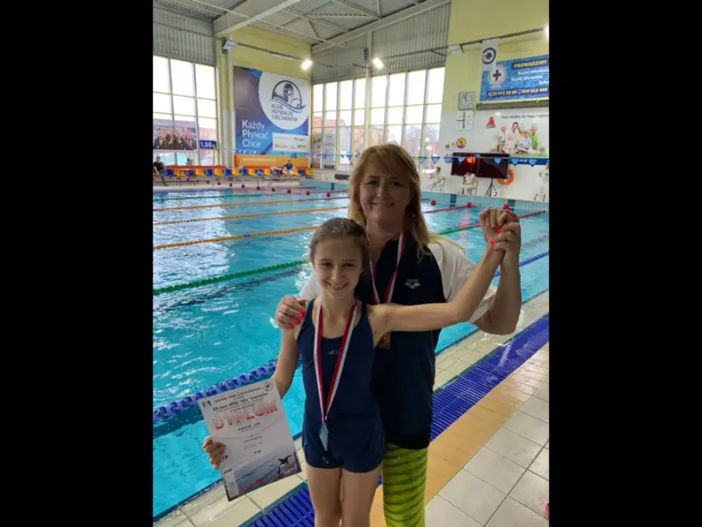 Wyszkowscy pływacy z medalami