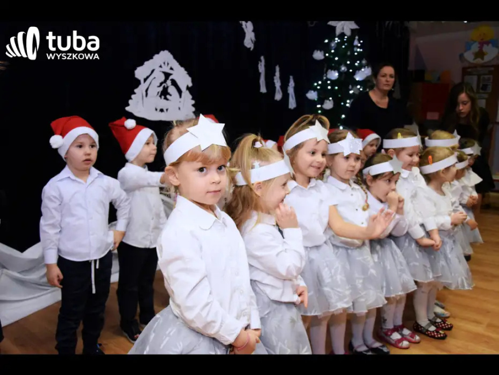 Święty Mikołaj odwiedził przedszkolaki z „Bajki”