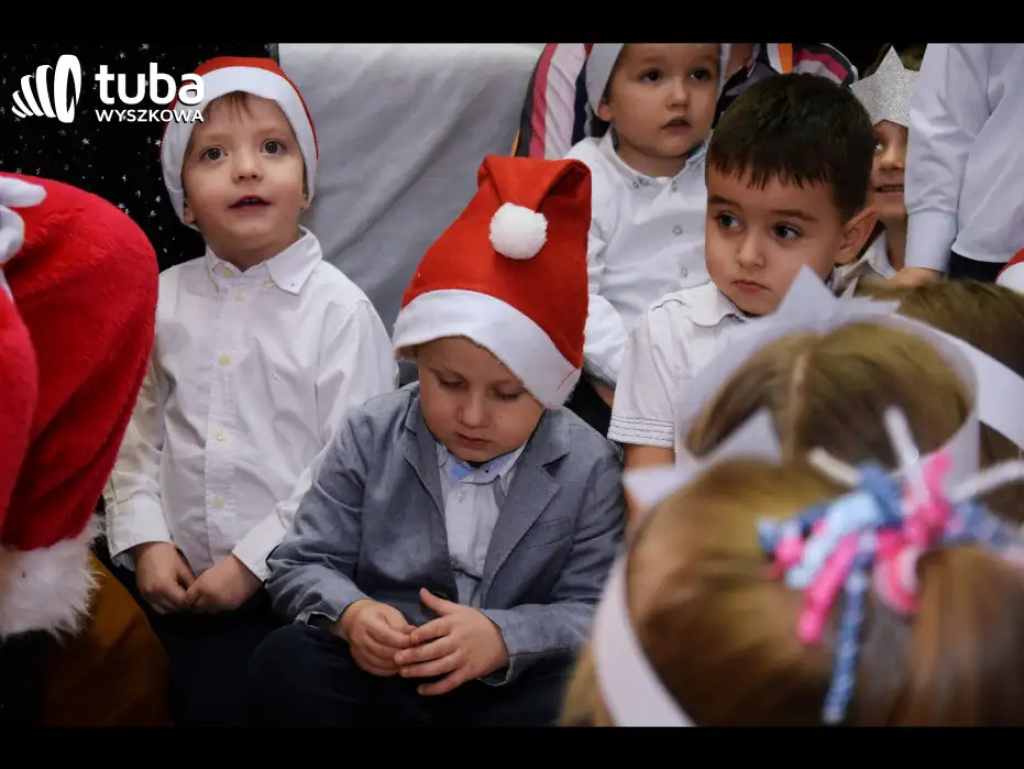Święty Mikołaj odwiedził przedszkolaki z „Bajki”
