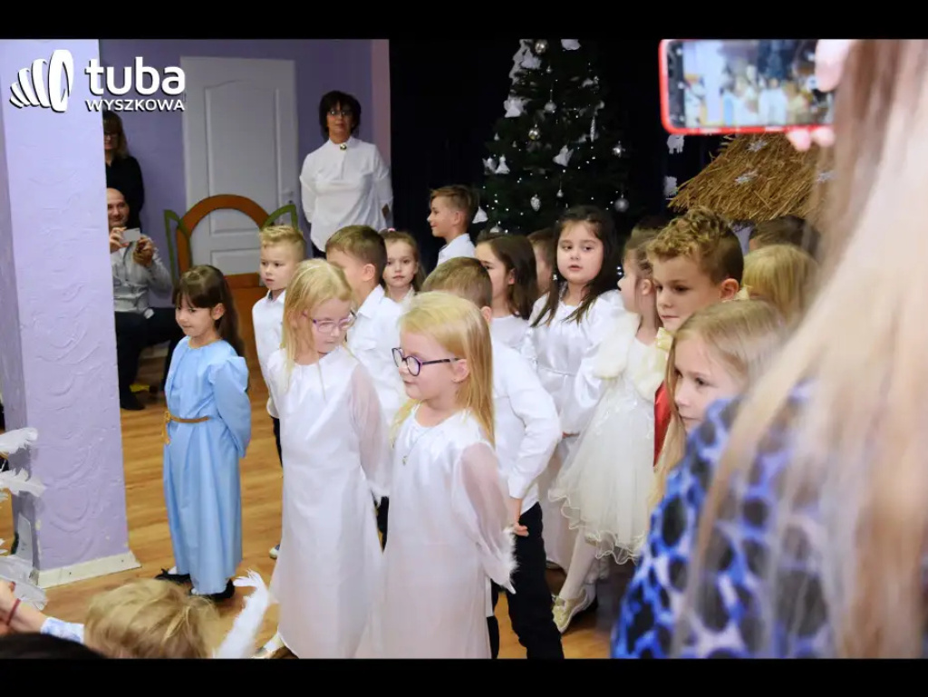 Święty Mikołaj odwiedził przedszkolaki z „Bajki”