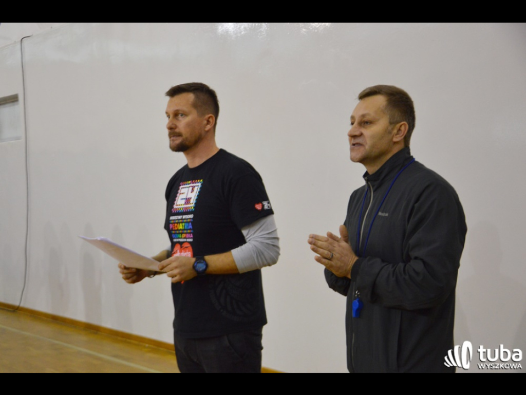 Sportowcy dla WOŚP. XII Turniej Sportowy w I LO