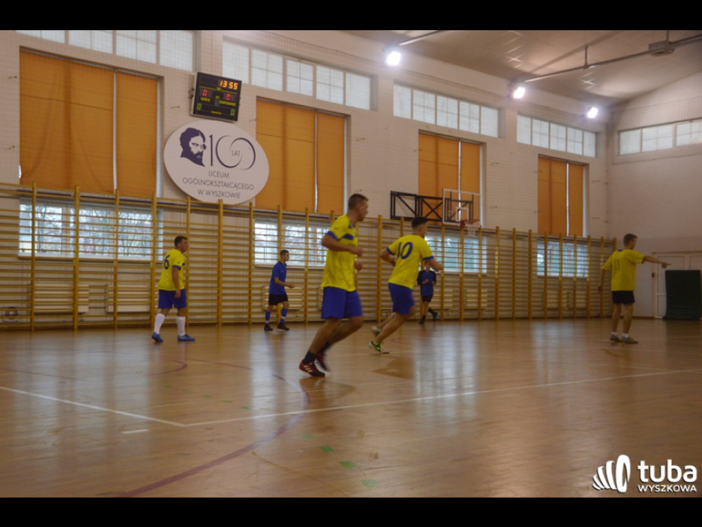 Sportowcy dla WOŚP. XII Turniej Sportowy w I LO