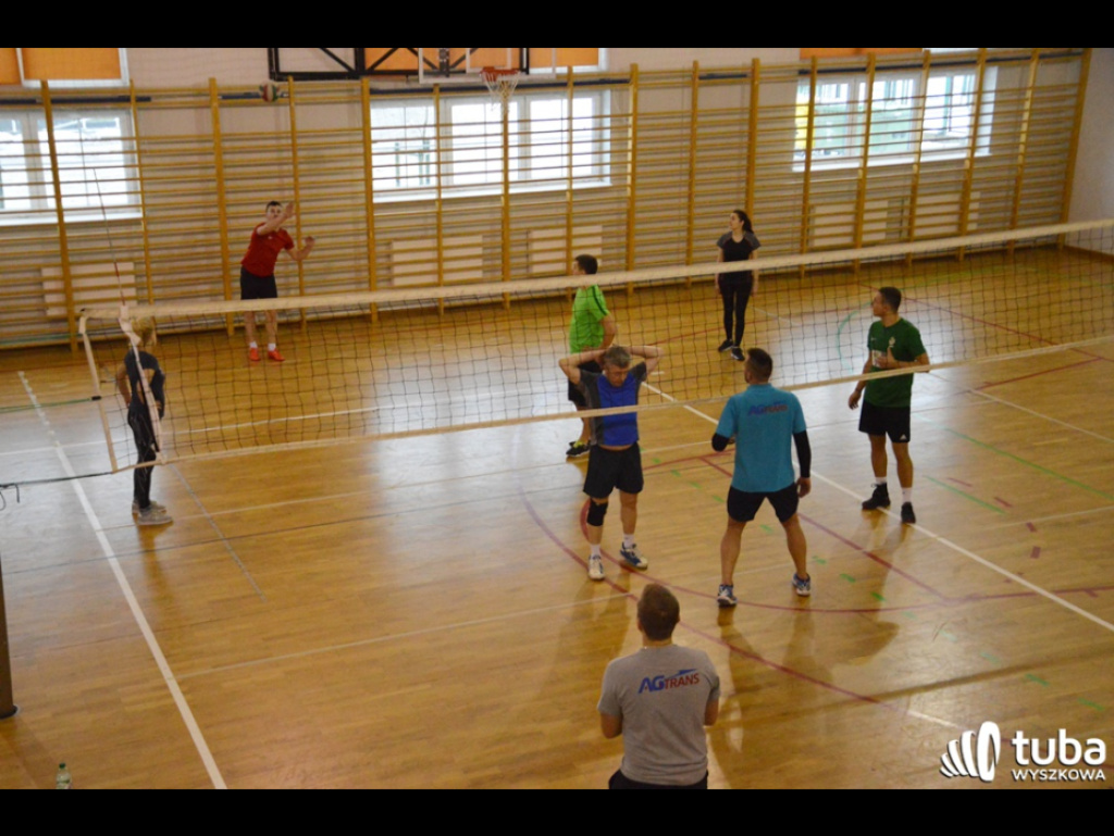 Sportowcy dla WOŚP. XII Turniej Sportowy w I LO