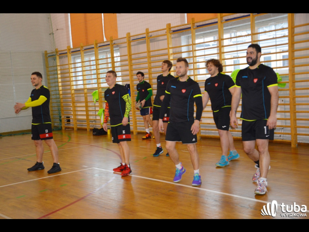 Sportowcy dla WOŚP. XII Turniej Sportowy w I LO