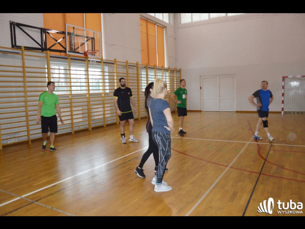 Sportowcy dla WOŚP. XII Turniej Sportowy w I LO