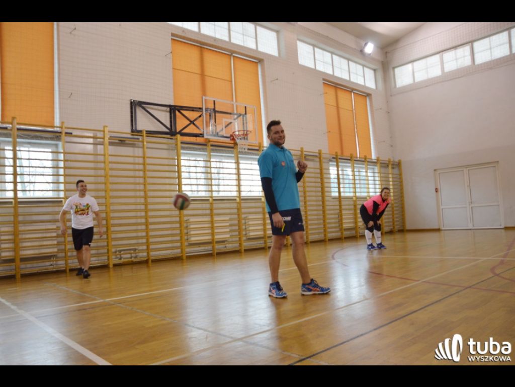 Sportowcy dla WOŚP. XII Turniej Sportowy w I LO