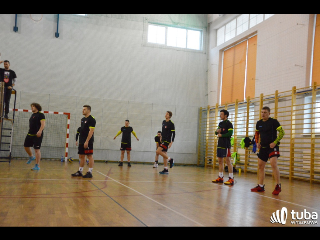 Sportowcy dla WOŚP. XII Turniej Sportowy w I LO