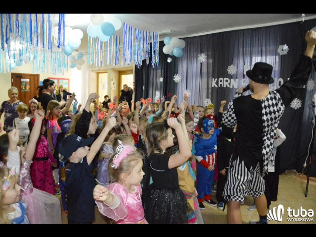Karnawałowe szaleństwo przedszkolaków z 