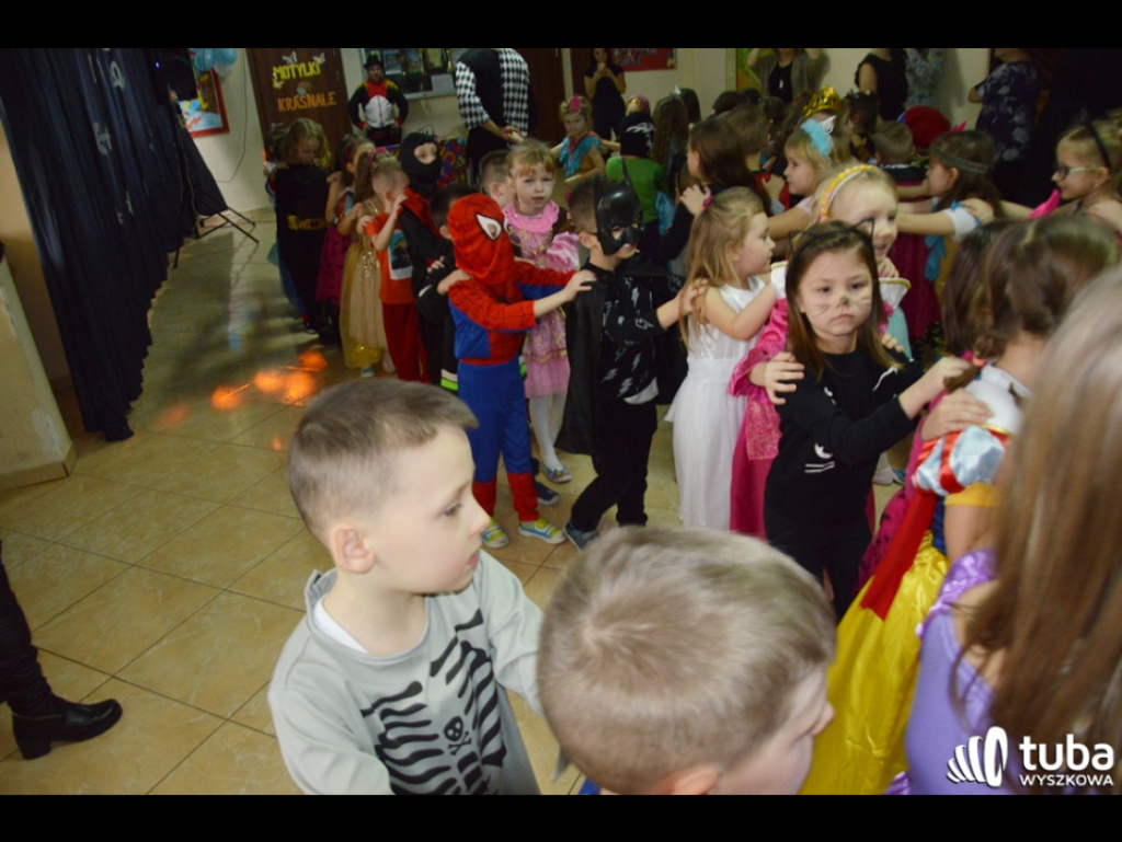 Karnawałowe szaleństwo przedszkolaków z 