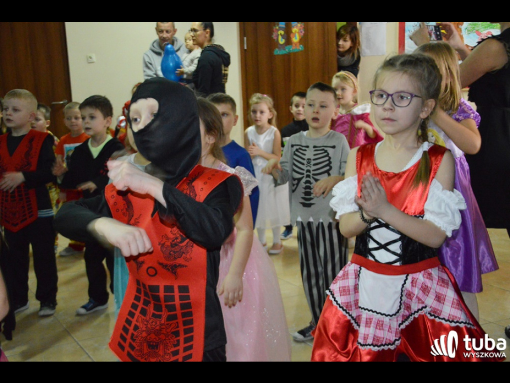 Karnawałowe szaleństwo przedszkolaków z 