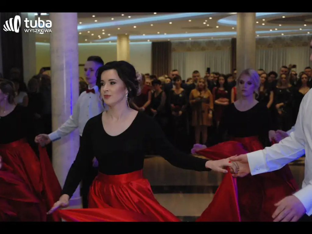 Bal maturalny w 