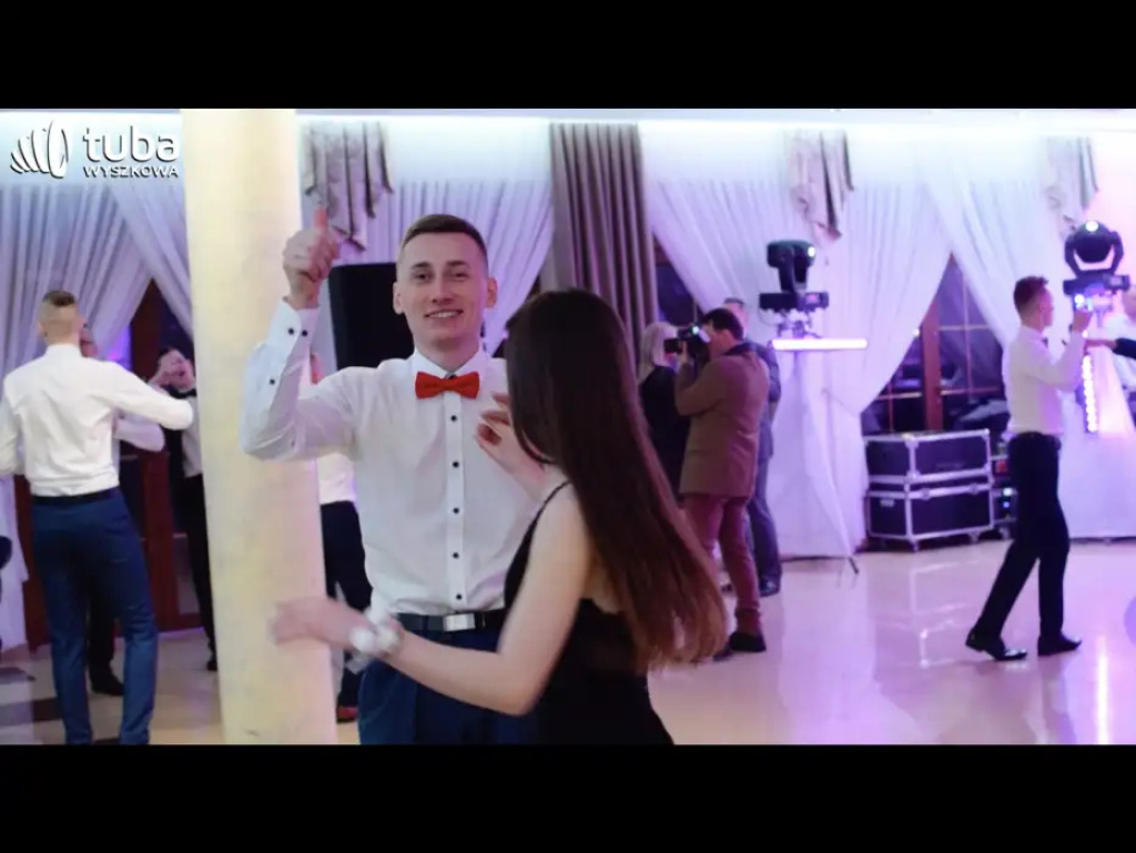 Bal maturalny w 