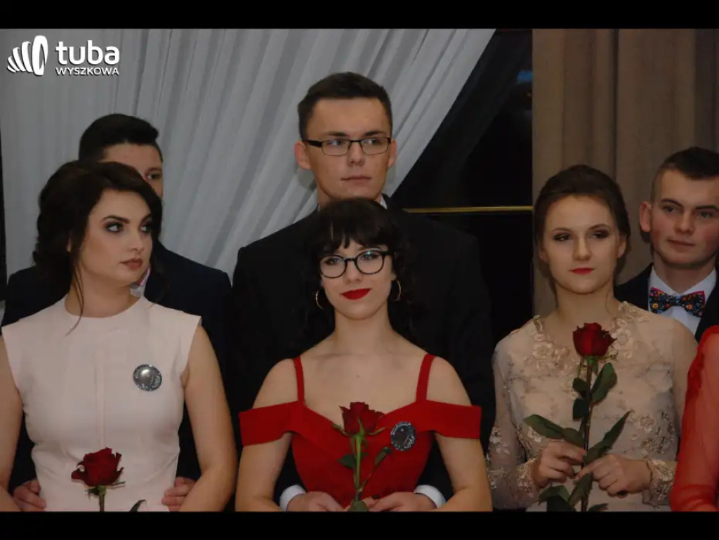 Bal maturalny w 