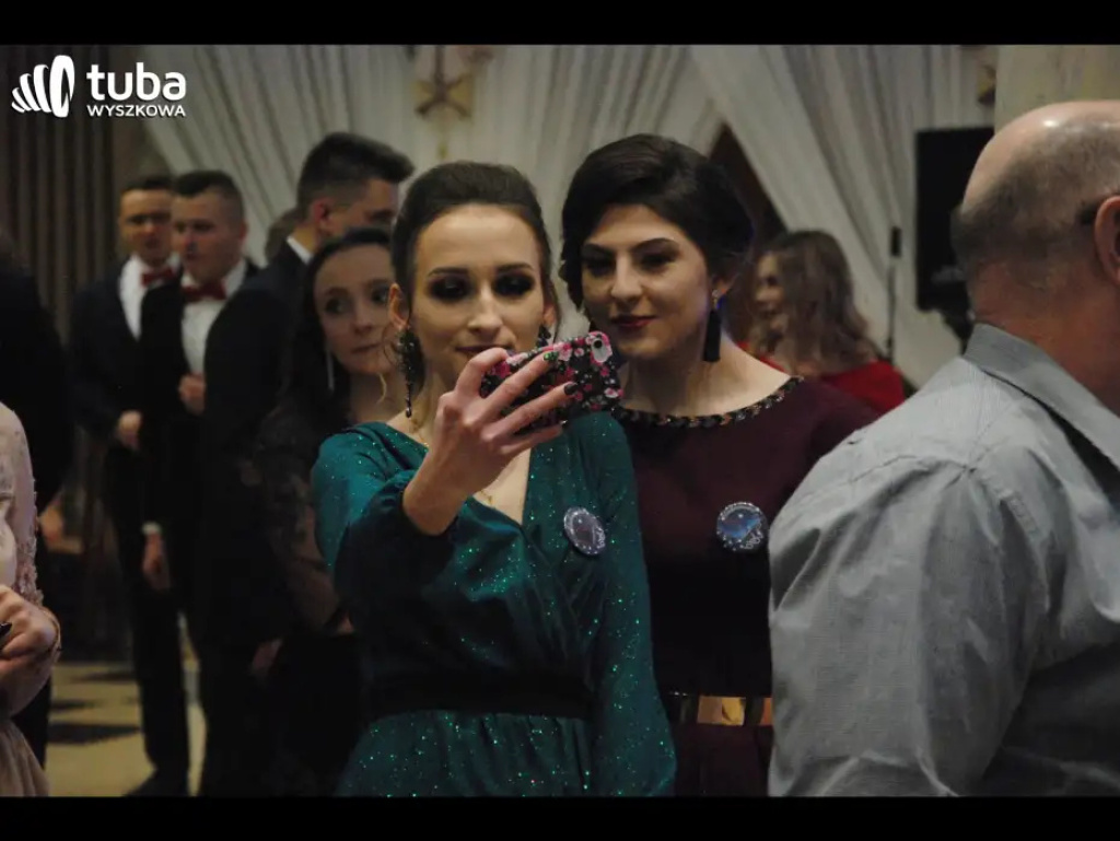 Bal maturalny w 