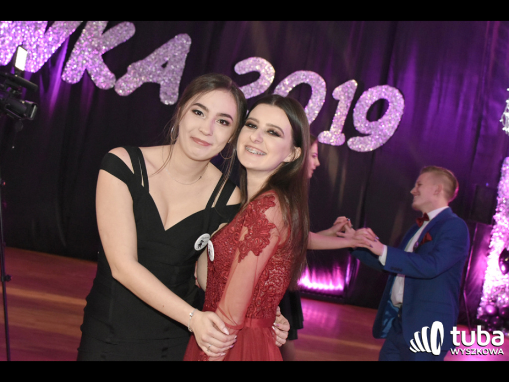 A teraz niech żyje bal! Studniówka Zespołu Szkół nr 1 w Wyszkowie