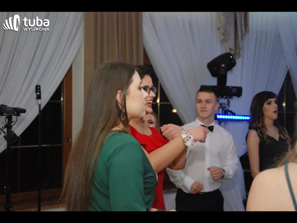 Bal maturalny w 