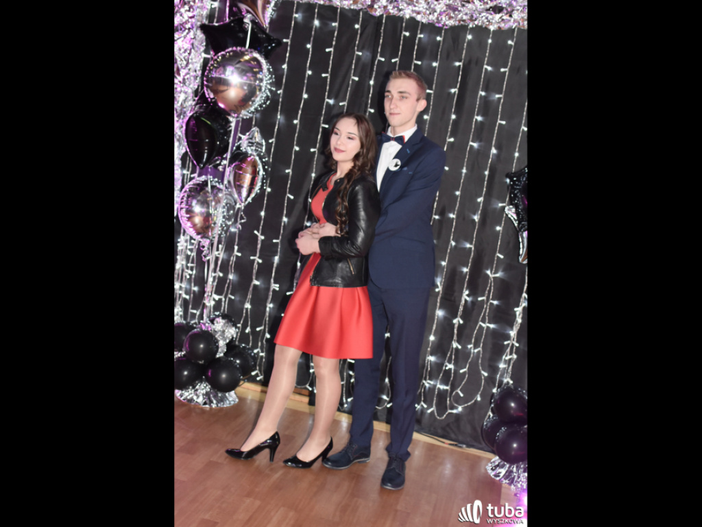 A teraz niech żyje bal! Studniówka Zespołu Szkół nr 1 w Wyszkowie