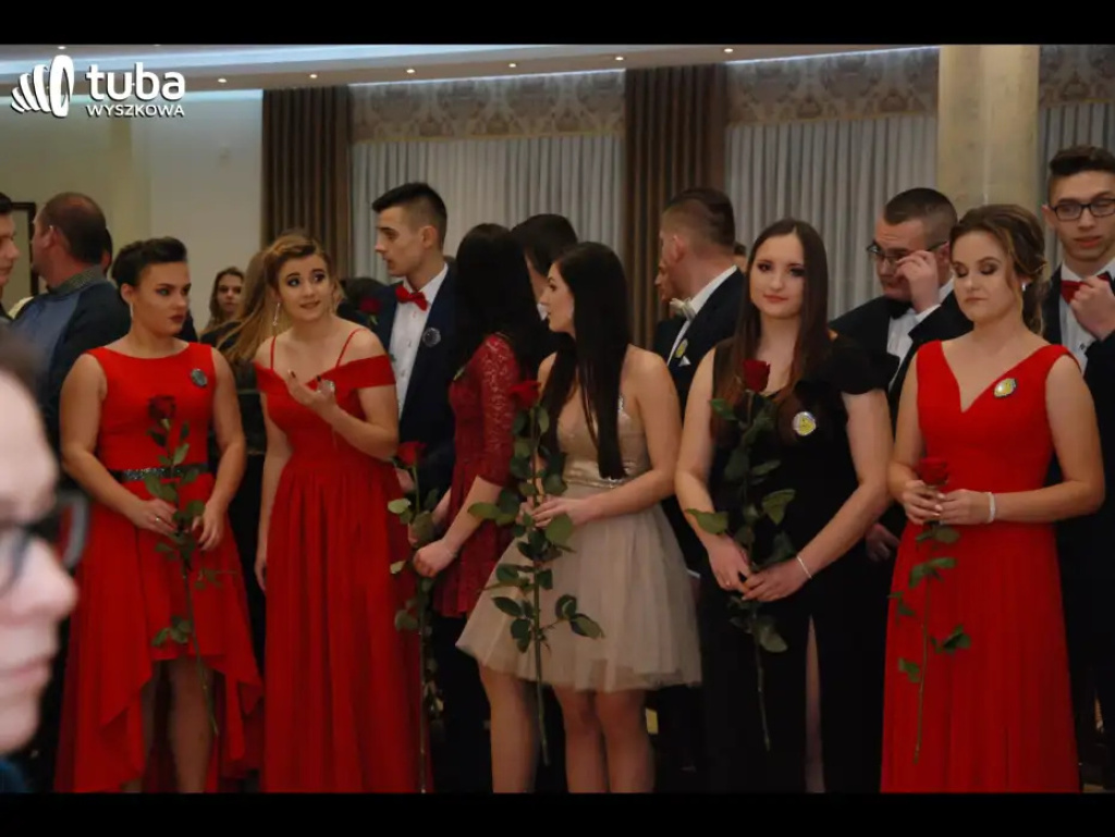 Bal maturalny w 