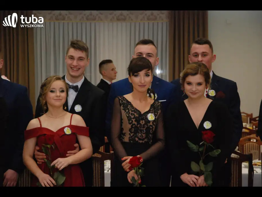 Bal maturalny w 