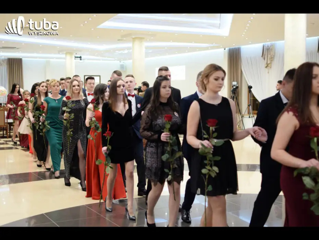 Bal maturalny w 