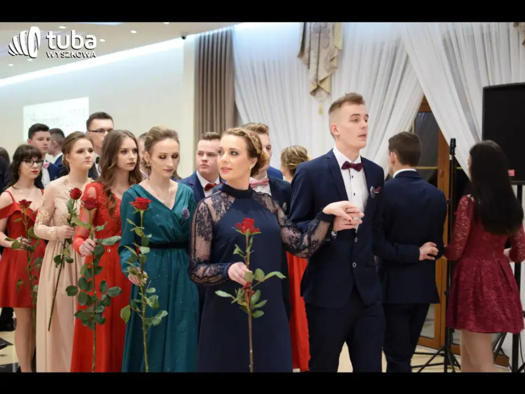 Bal maturalny w 