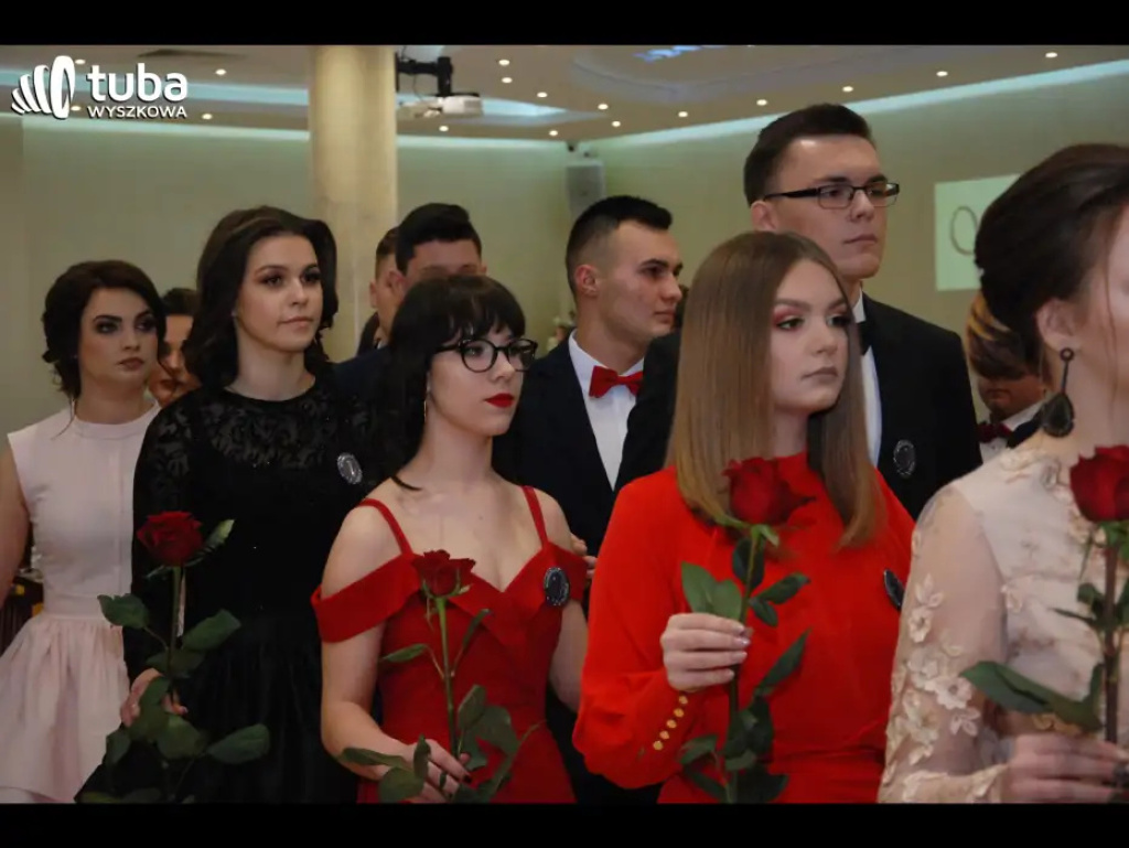 Bal maturalny w 