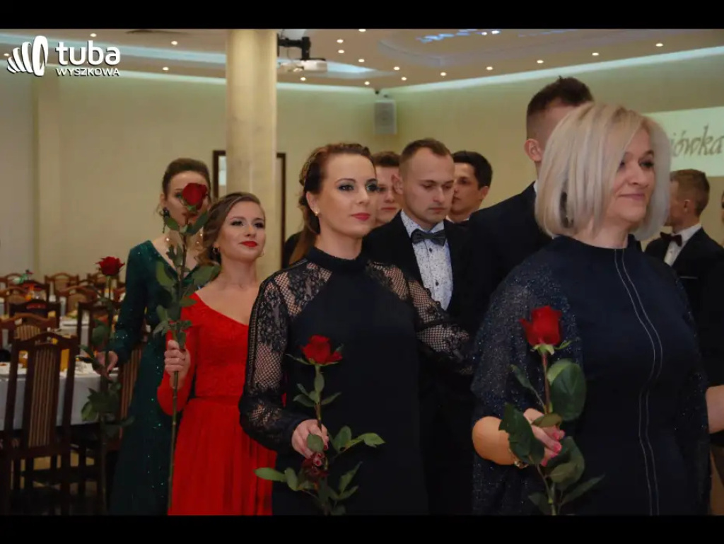 Bal maturalny w 