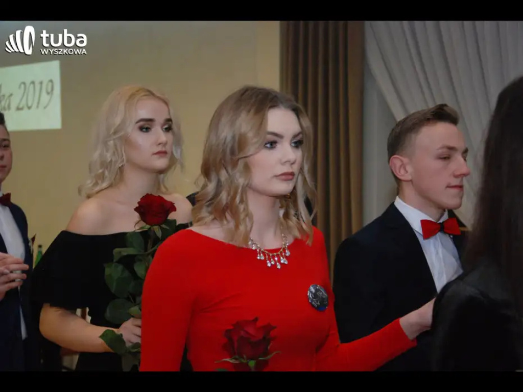 Bal maturalny w 