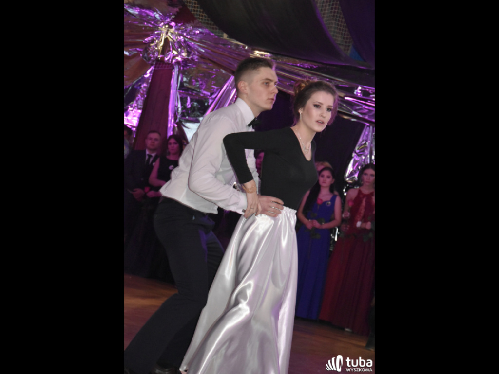 A teraz niech żyje bal! Studniówka Zespołu Szkół nr 1 w Wyszkowie