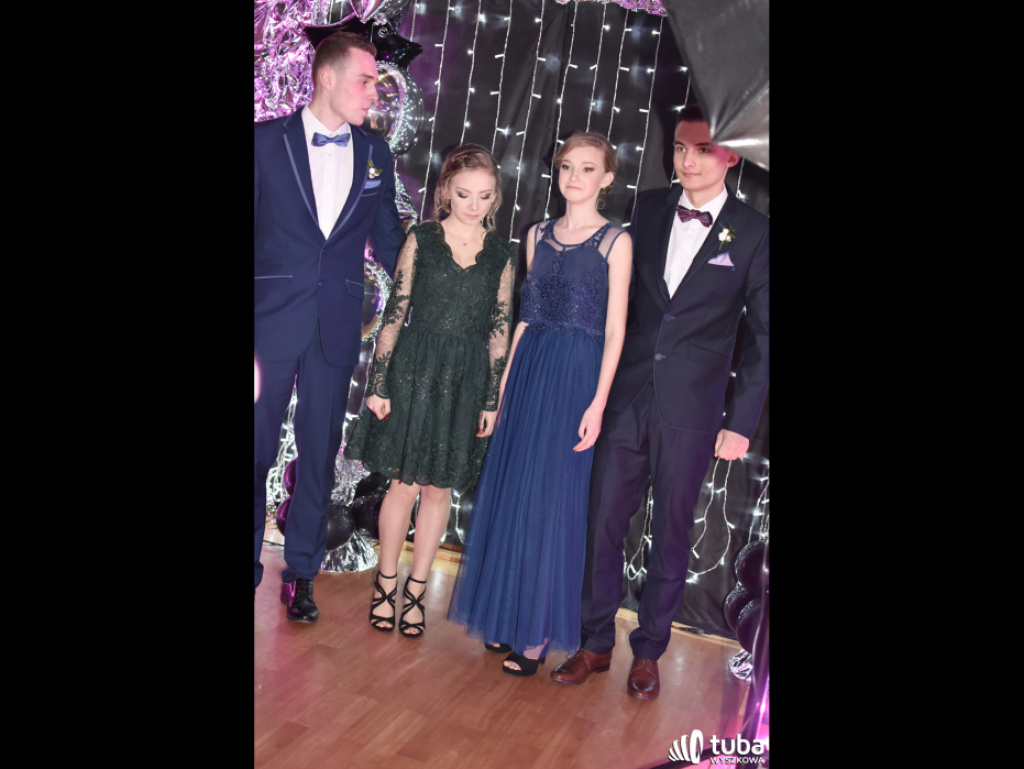 A teraz niech żyje bal! Studniówka Zespołu Szkół nr 1 w Wyszkowie