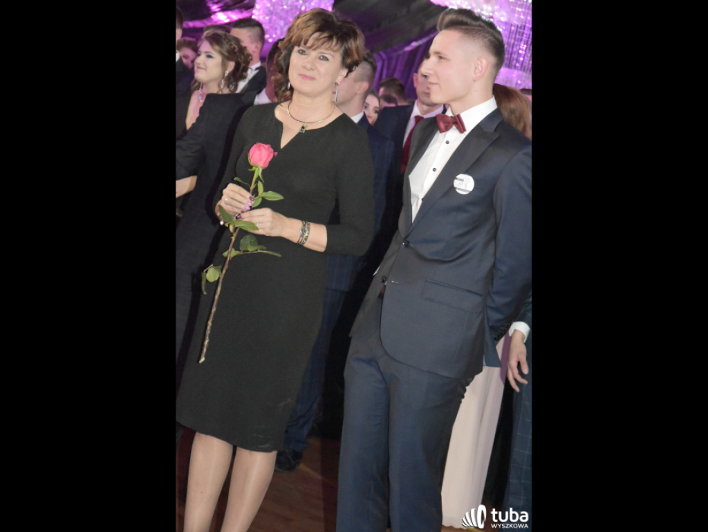 A teraz niech żyje bal! Studniówka Zespołu Szkół nr 1 w Wyszkowie