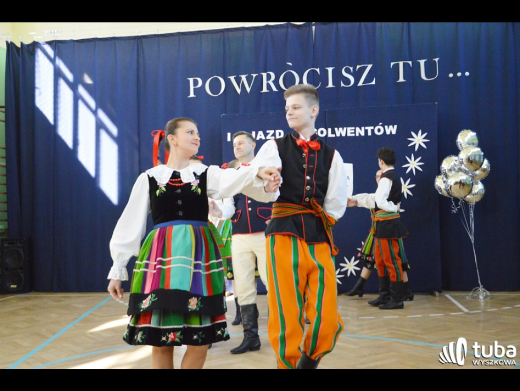 Powróćmy jak za dawnych lat, w zaczarowany szkolny świat... I Zjazd Absolwentów Szkoły Podstawowej w Leszczydole-Nowinach