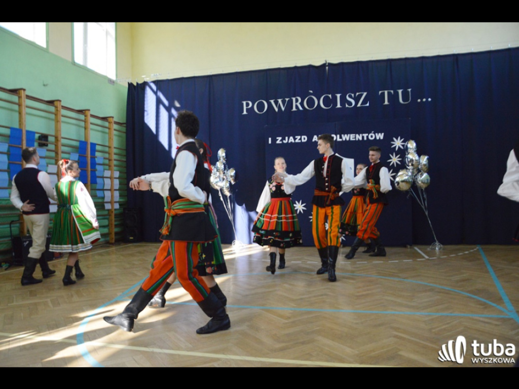 Powróćmy jak za dawnych lat, w zaczarowany szkolny świat... I Zjazd Absolwentów Szkoły Podstawowej w Leszczydole-Nowinach