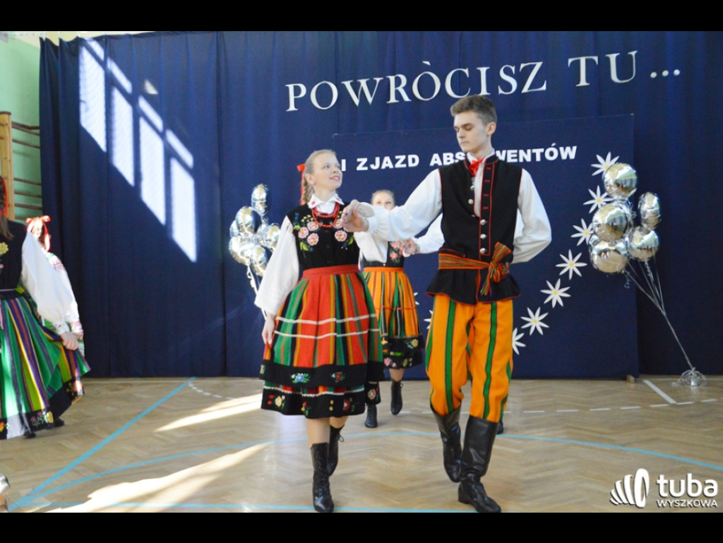 Powróćmy jak za dawnych lat, w zaczarowany szkolny świat... I Zjazd Absolwentów Szkoły Podstawowej w Leszczydole-Nowinach