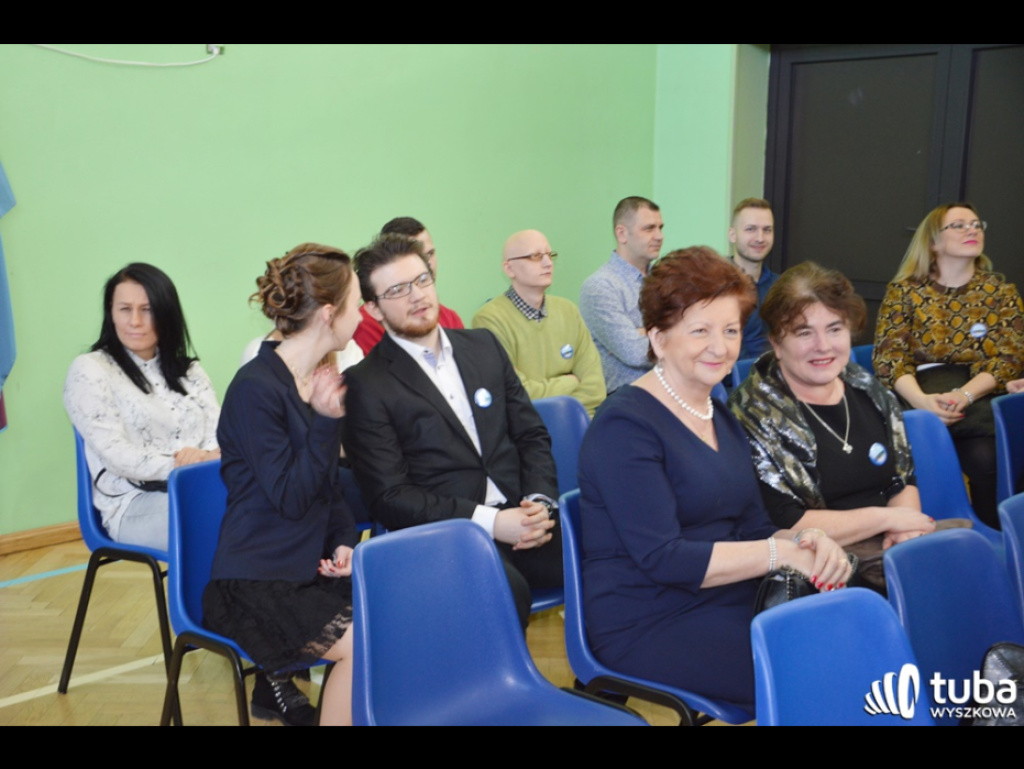 Powróćmy jak za dawnych lat, w zaczarowany szkolny świat... I Zjazd Absolwentów Szkoły Podstawowej w Leszczydole-Nowinach